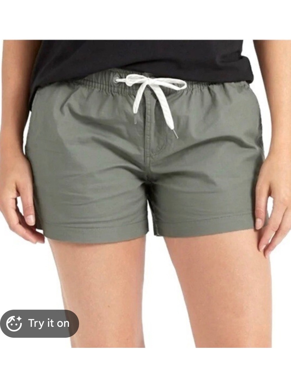 Vuori Rip Stop Shorts Sage Green Women’s Size M